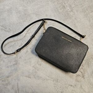 Michael Kors Jet Set Large East West Crossbody Purse Black Saffiano